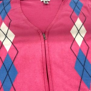 Pink Izod  (✅3/$21 in any bundles-of 3+) exp 6/23/23